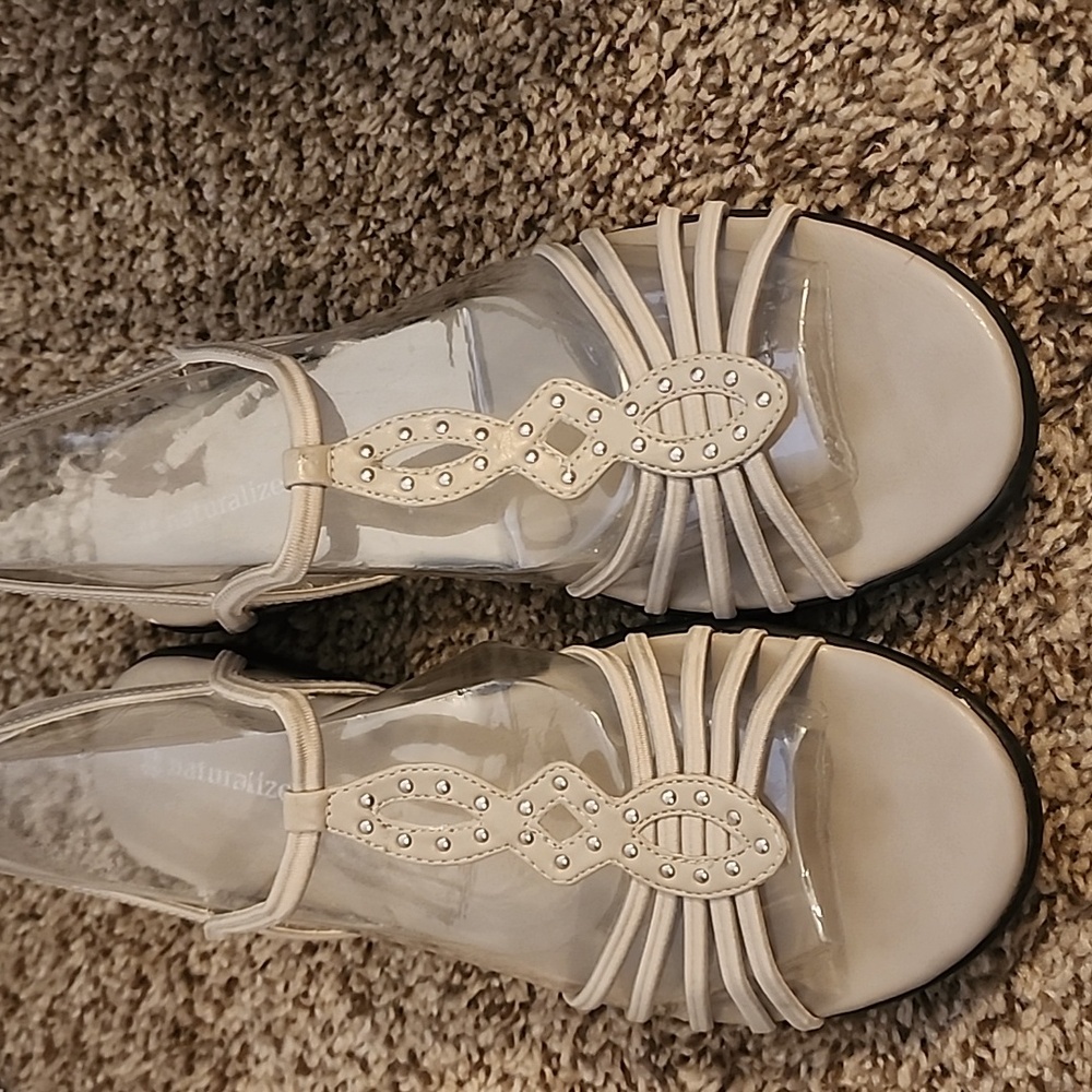 Naturalizer  Elegant Beige Women's Sandals Sz7M
